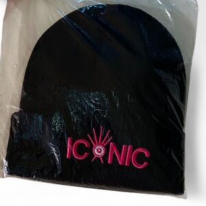 ✨New “Iconic” Beanie💕✨